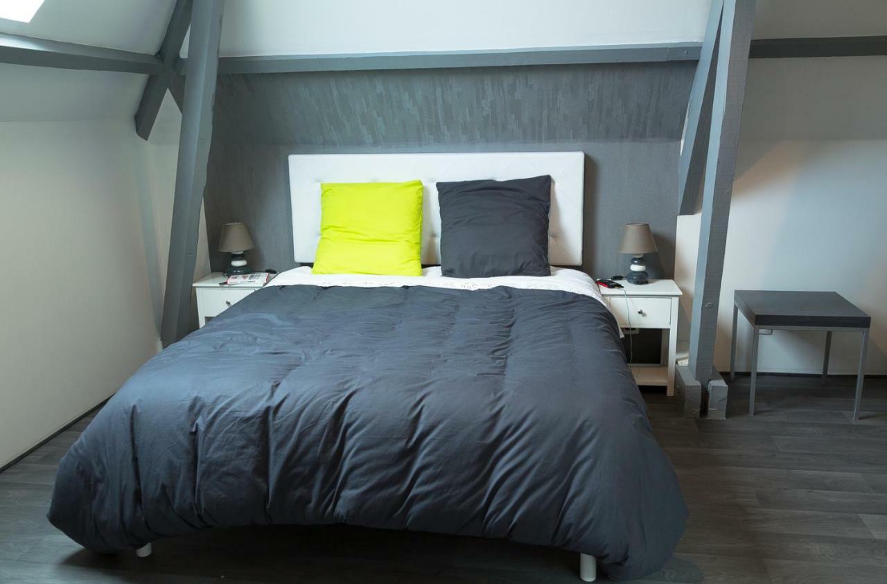 Les Landes Hotel Rilhac-Rancon Bagian luar foto